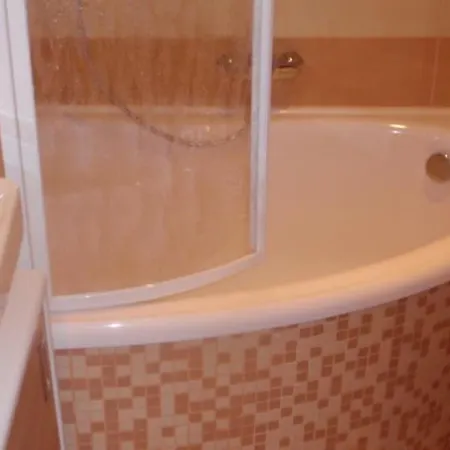 Charming Old Town Retreat *