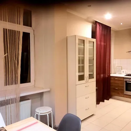 公寓 Charming Old Town Retreat