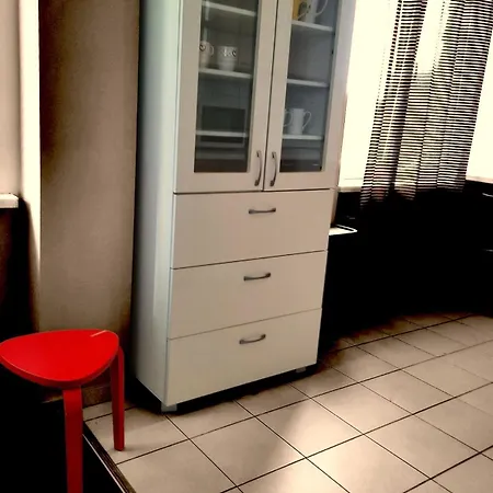 Charming Old Town Retreat ريغا